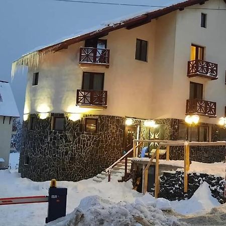 Pensiunea Piatra Graitoare Vartop Dış mekan fotoğraf
