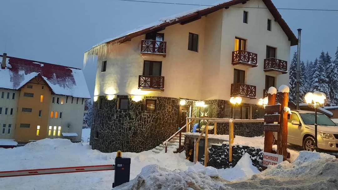 Pensiunea Piatra Graitoare Vartop Dış mekan fotoğraf